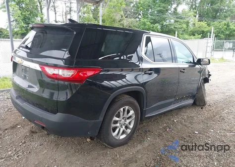 2018 Chevrolet Traverse Ls z USA, uszkodzony, nr VIN 1GNERFKW1JJ245179